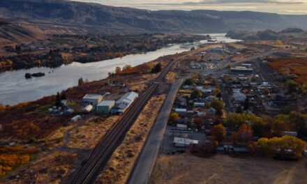 An A.I. Boom Makes Electricians Flock to Central Washington