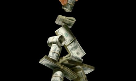 Wall St. Is Minting Easy Money From Risky Loans. What Could Go Wrong?