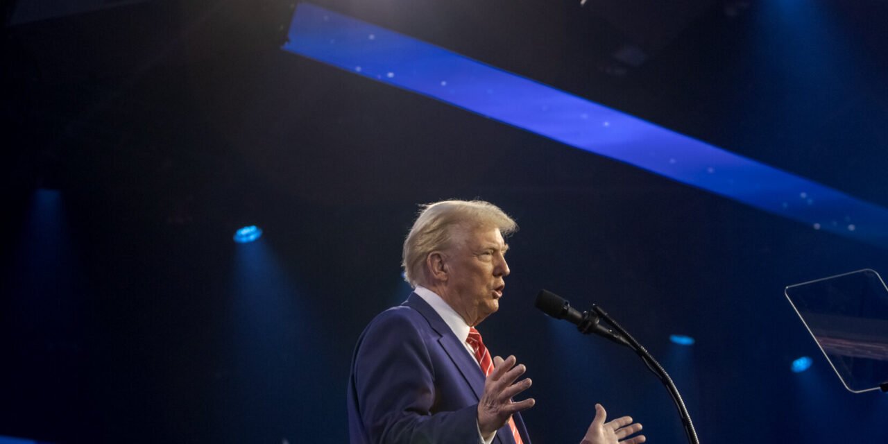 Trump Weighs In on Immigrant Visa Debate but Offers Little Clarity
