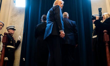 Trump’s First Day in Office: Behind-the-Scenes Photos