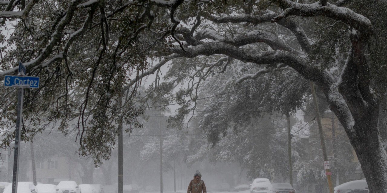 Louisiana Shuts 100-Mile Stretch of I-10 as Rare Snowstorm Hits Gulf Coast