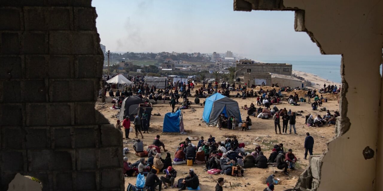 Trump Pushes Jordan and Egypt to Take in Palestinians to ‘Clean Out’ Gaza