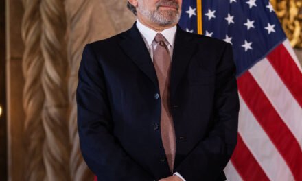 Democrats to Question Commerce Nominee’s Web of Financial Interests