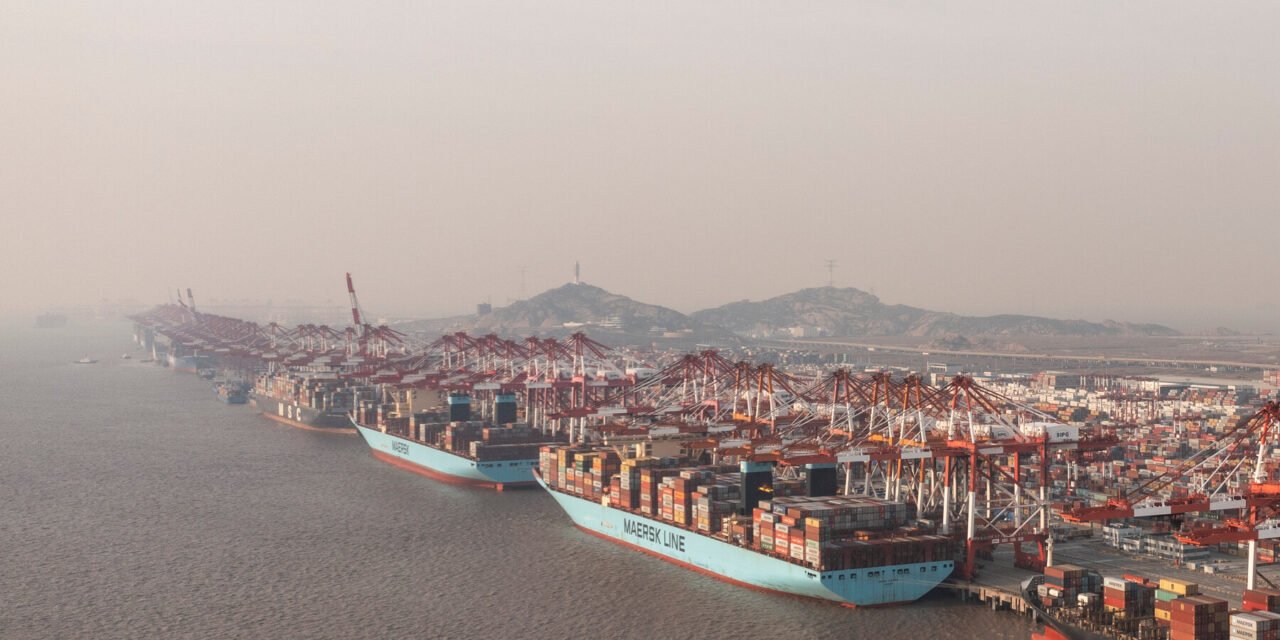 Trump’s 10% Tariff on Chinese Goods Takes Effect