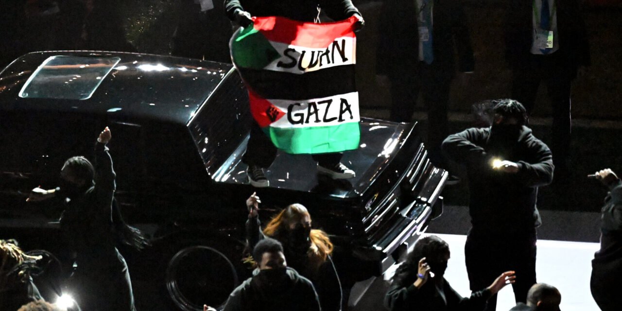 A Super Bowl Halftime Performer Surprised Organizers With a Sudan-Gaza Flag