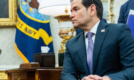 Trump Aides to Meet With Russian Officials About Ukraine Next Week