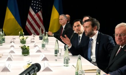 Trump Team Leaves European Alliance in Crisis; Macron Calls for Emergency Summit