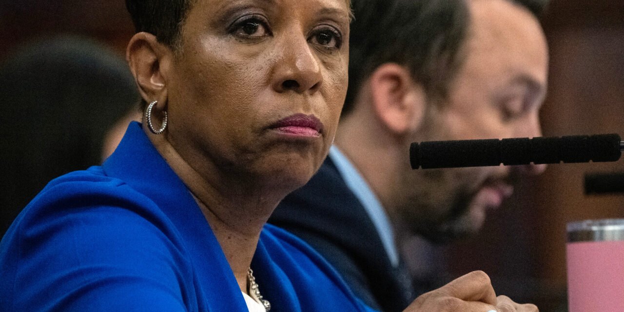 N.Y.C. Council Speaker Calls on Mayor Eric Adams to Resign