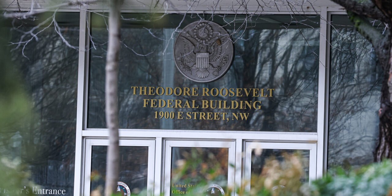 Judge Says Trump Administration Memos Directing Mass Firings Were Illegal
