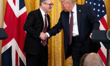 With a Letter From King Charles, Starmer Was Welcomed Into Trump’s Court