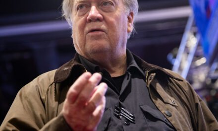 The Populist vs. the Billionaire: Bannon, Musk and the Battle Within MAGA
