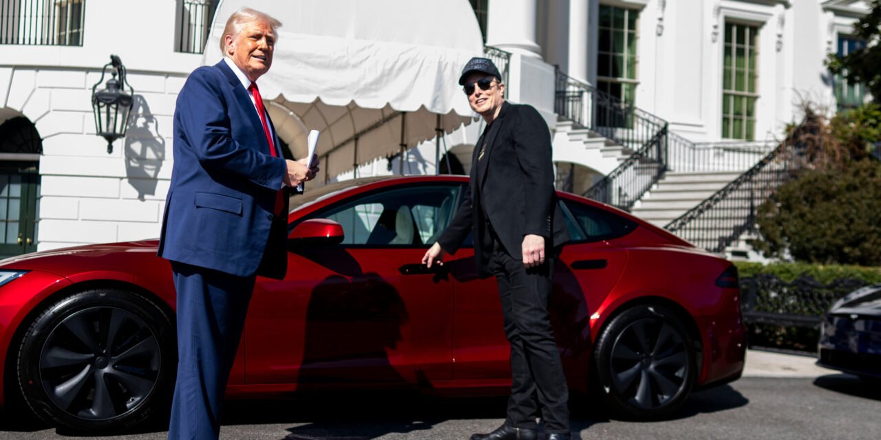 Trump Poses With a Tesla, a Move Aimed Solely at Helping Musk