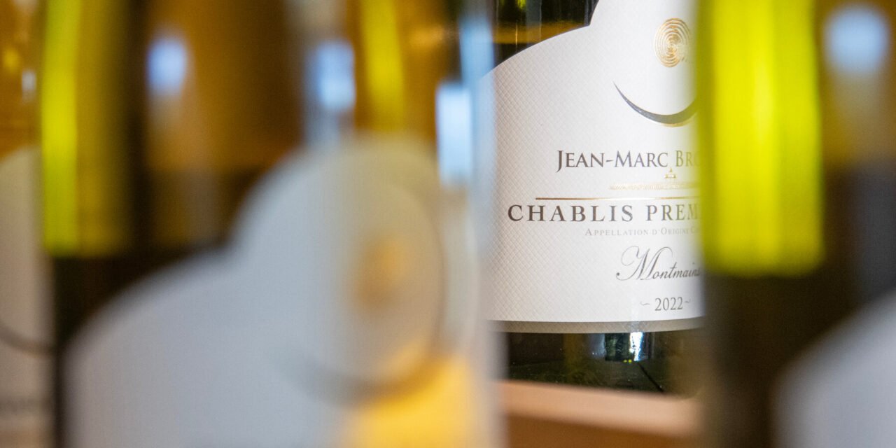 Trump Threatens 200% Tariff on Champagne and Wine From Europe