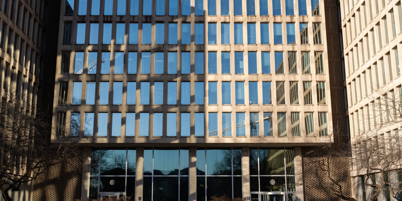 Trump Administration Must Rehire Thousands of Fired Workers, Judge Rules
