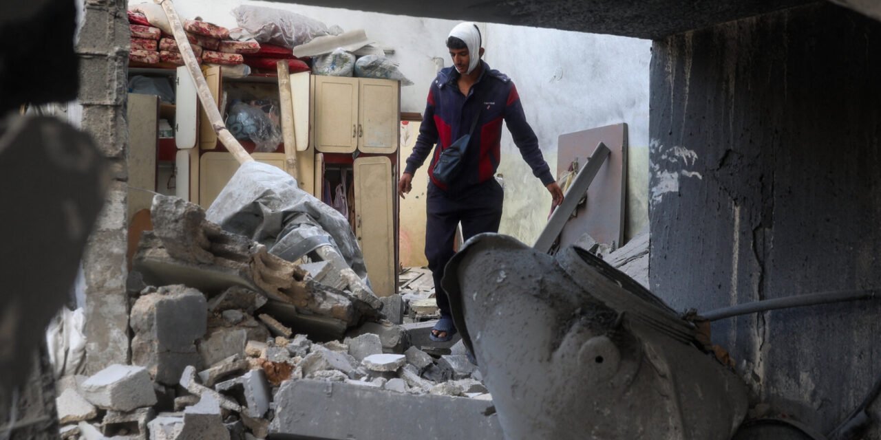 Israel Resumes Attacks in Gaza After Stalled Cease-Fire Talks with Hamas