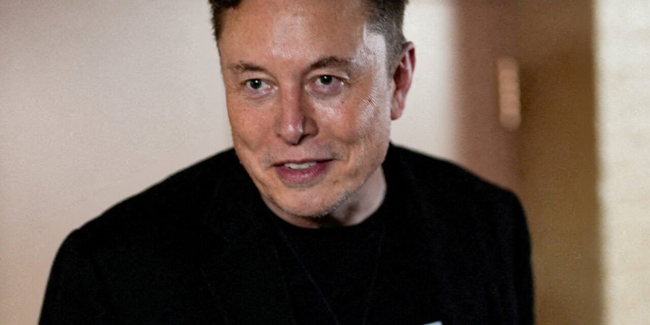 A China War Briefing for Musk, and London’s Heathrow Shuts Down