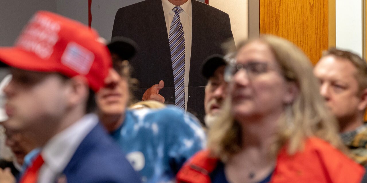 Crucial Week for Trump: New Tariffs and State Elections Will Test His Momentum