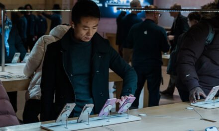 Trump’s New Tariffs Test Apple’s Global Supply Chain