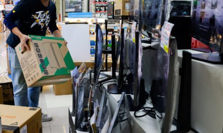 A Stunned World Reckons With Economic Fallout From Trump’s Tariffs