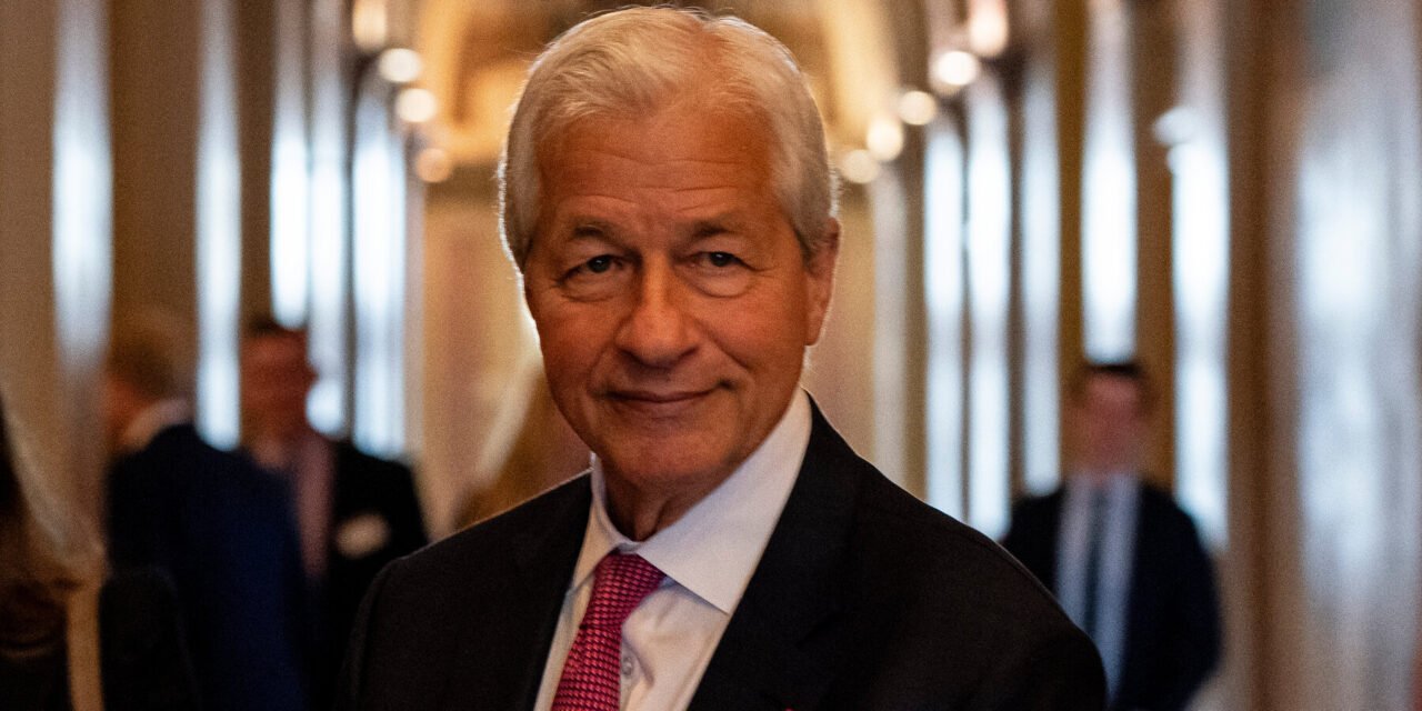 JPMorgan Chase CEO Jamie Dimon Warns of Economic Pain From Trump’s Tariffs