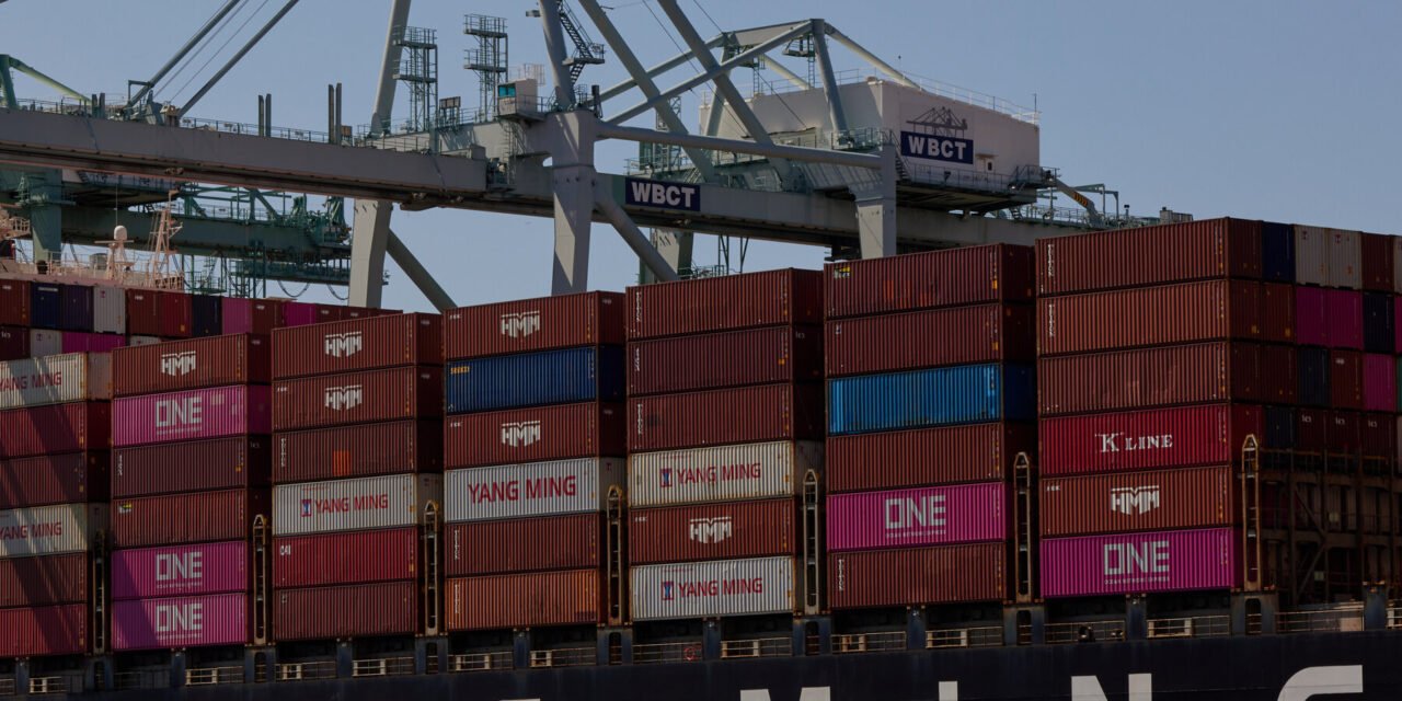 Trump Reverses Course on Global Tariffs, Announcing 90-Day Pause