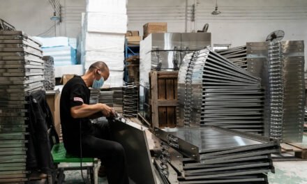 For U.S. and China, a Risky Game of Chicken With No Off-Ramp in Sight