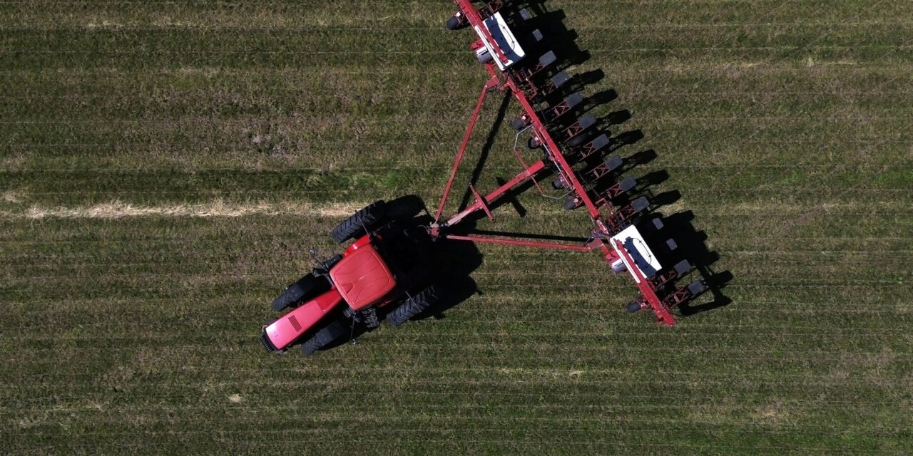 Trump’s Tariff Fight With China Poses New Threat to US Farmers