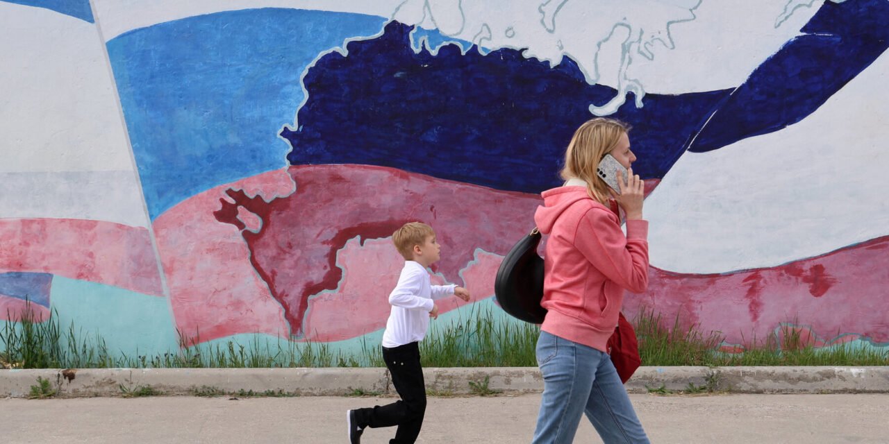 Trump May Concede Crimea to Russia, Ending Decade of U.S. Resistance