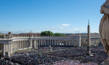 Days Before Conclave, Conservative Catholics Take the Stage in Rome