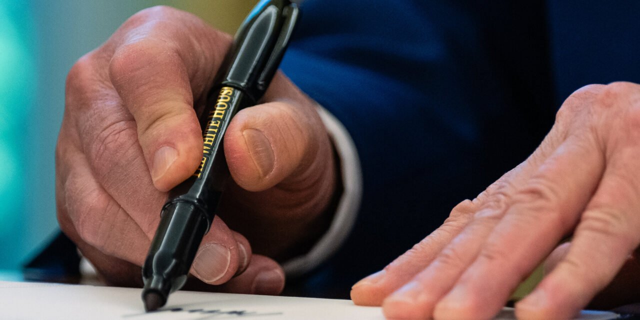 A New Test of Federal Judges’ Power, and Overdose Deaths Plummet