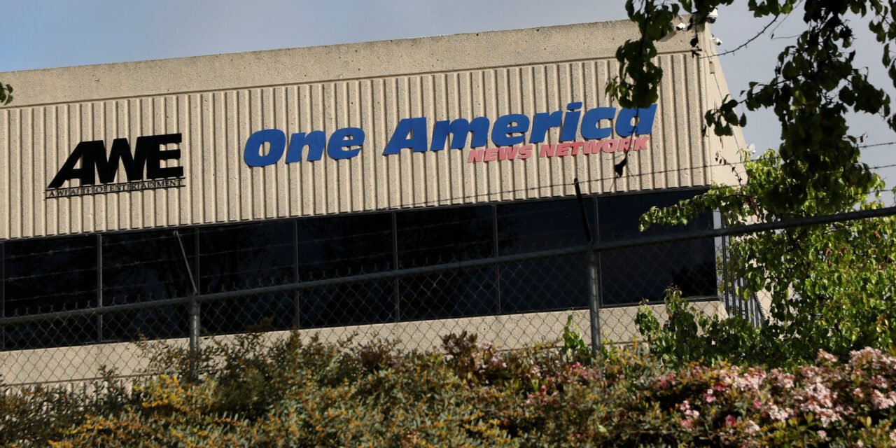 Voice of America will receive feeds from a pro-Trump network, administration says.