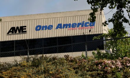 Voice of America will receive feeds from a pro-Trump network, administration says.