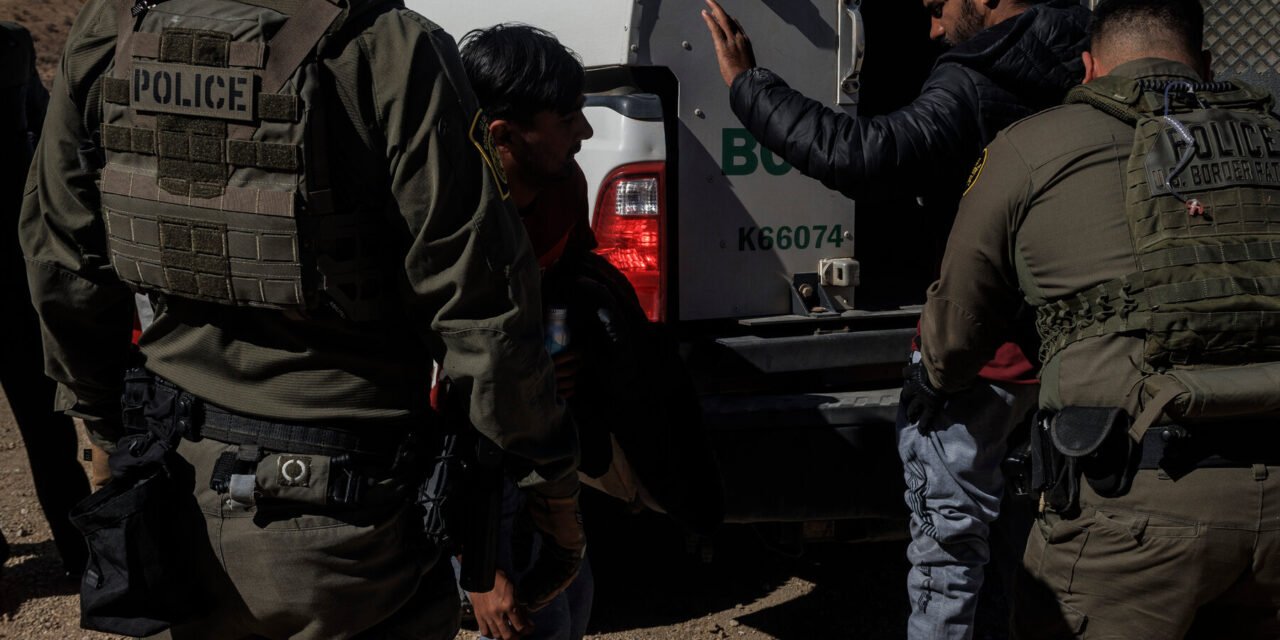 Trump Calls for 20,000 Extra Officers to Help With Deportation Efforts