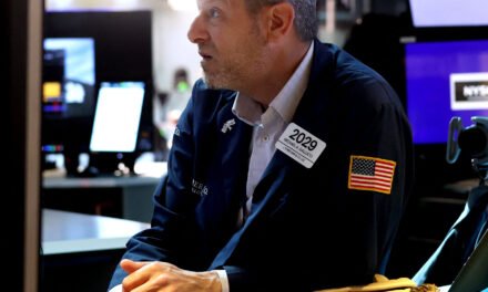 Markets Drop on Trump’s Latest Tariff Threats