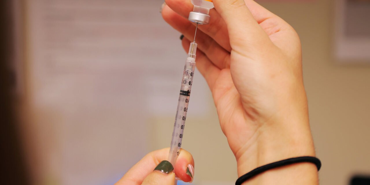 C.D.C. Contradicts Kennedy and Keeps Advice That Children May Get Covid Shots