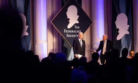 Trump, Bashing the Federalist Society, Asserts Autonomy on Judge Picks