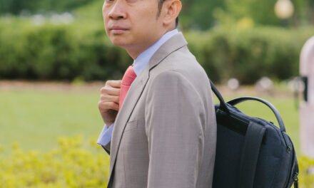 Buyer With Ties to Chinese Communist Party Got V.I.P. Treatment at Trump Crypto Dinner