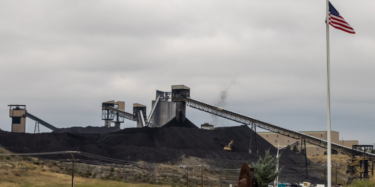 Trump Approves Expansion of Scandal-Hit Coal Mine