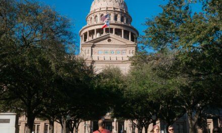 White House Pushes Texas to Redistrict, Hoping to Blunt Democratic Gains