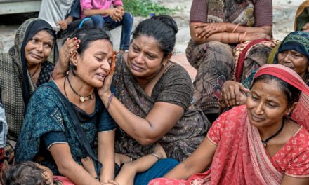 Grieving Relatives of India Air Crash Victims Wait for Bodies to Be Identified