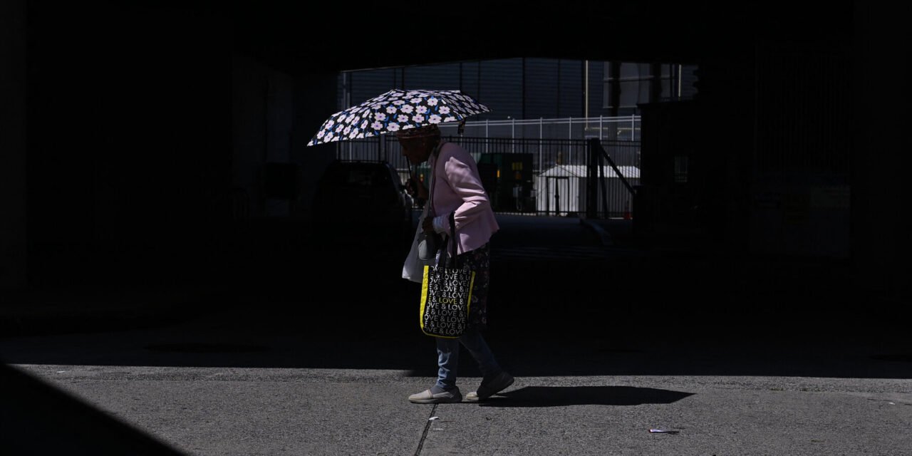 Extreme Heat Is Exacerbating Air Pollution, a ‘Double Whammy’ for Health