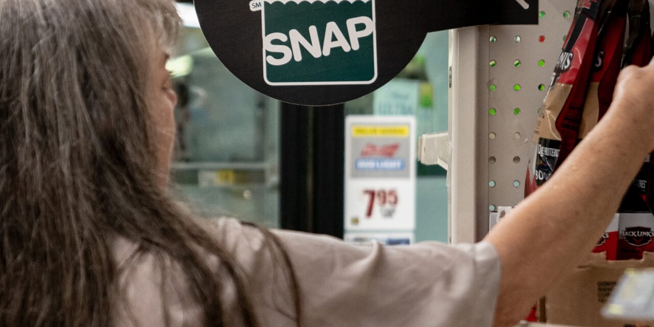 Senate Republicans Reprise Push to Pay for Tax Cuts by Slashing Food Stamps