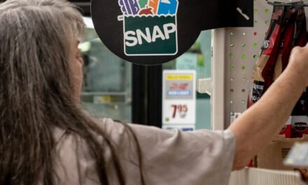 Senate Republicans Reprise Push to Pay for Tax Cuts by Slashing Food Stamps