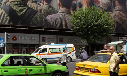 After War With Israel and U.S., Iran Rests on a Knife Edge