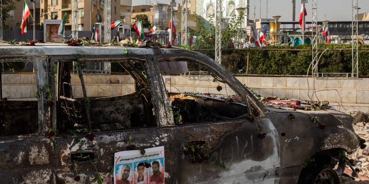China and Russia Keep Their Distance From Iran During Crisis
