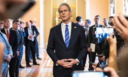 Bessent Steps Up Criticism of Fed as Auditions for Chair Intensify
