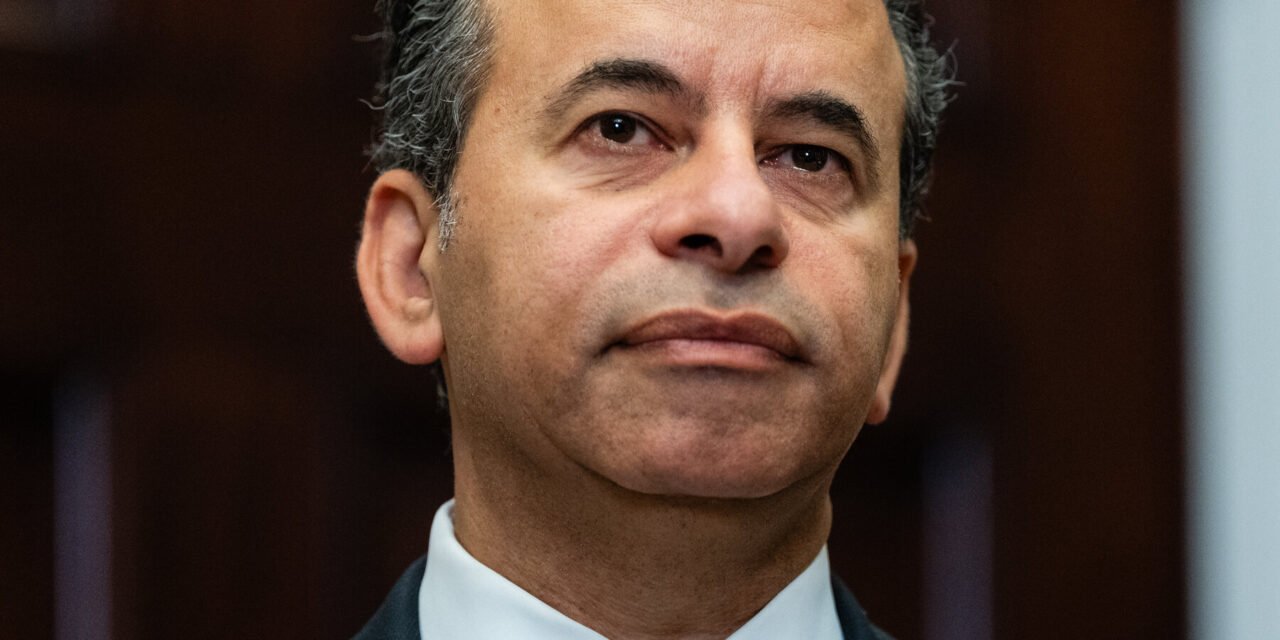 F.D.A. Posts Collection of Letters Outlining Concerns About New Drugs