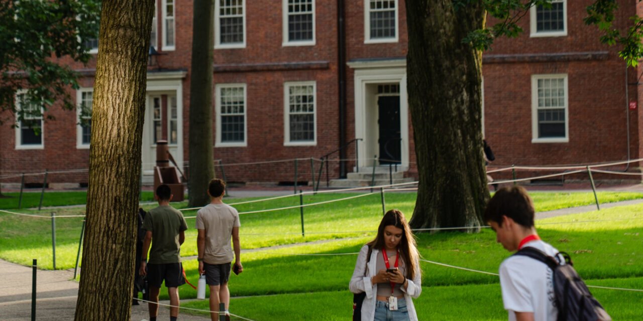 Harvard’s Face-Off With the White House, and a Disturbing Pattern in Organ Donations