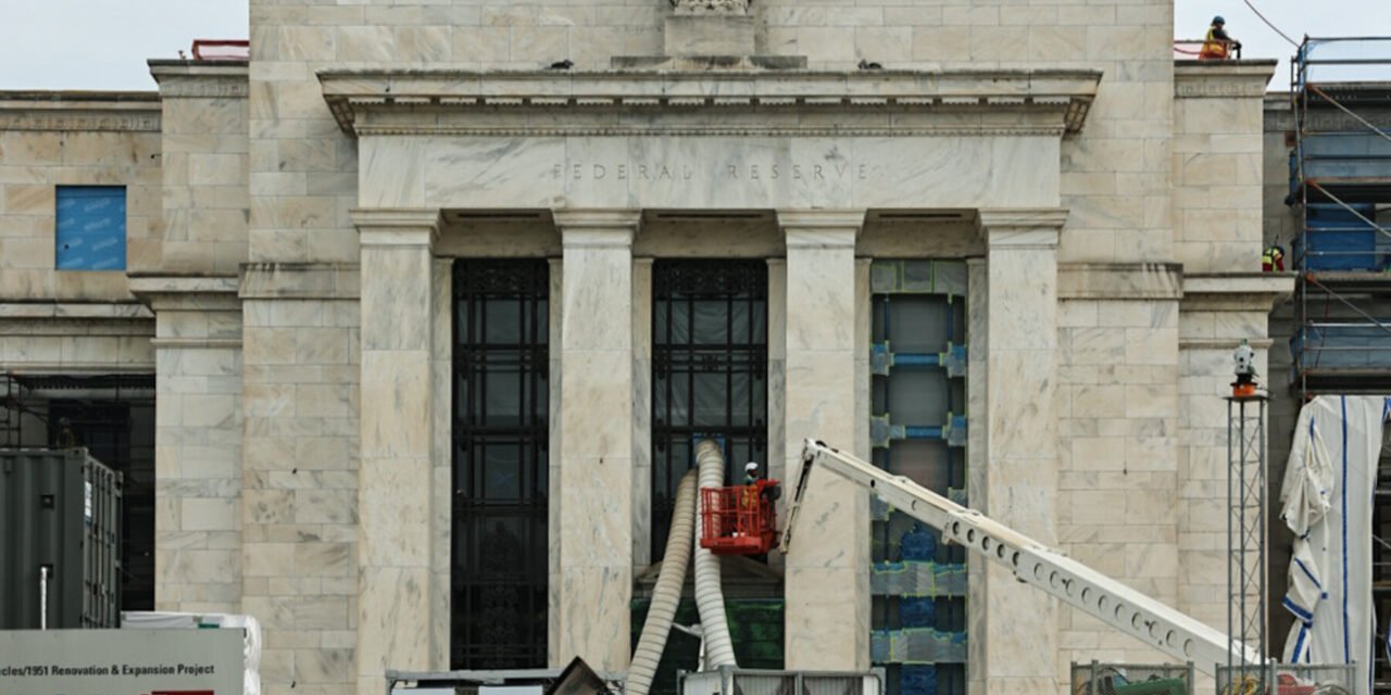 Trump to Visit Federal Reserve As Campaign Against Powell Intensifies