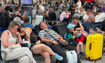 Pro-Ukrainian Hackers Claim Cyberattack as Aeroflot Grounds Flights